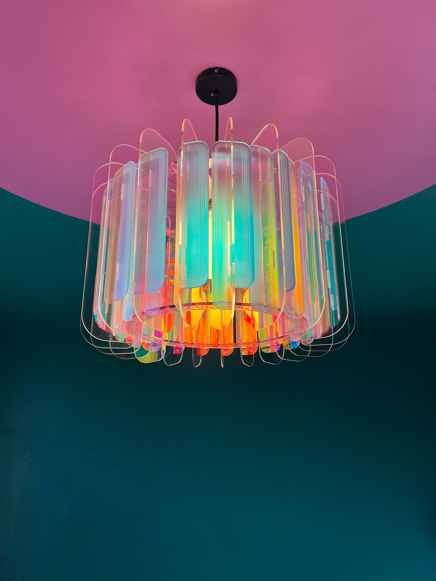 XL Iridescent Opium Poppy - Pendant Light